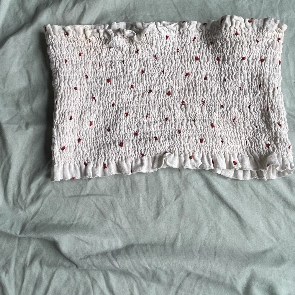 Kendall and Kylie tube top size medium flower print.